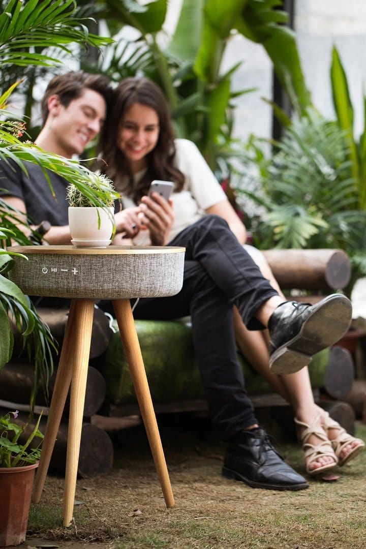 Saturn Bluetooth Speaker Table