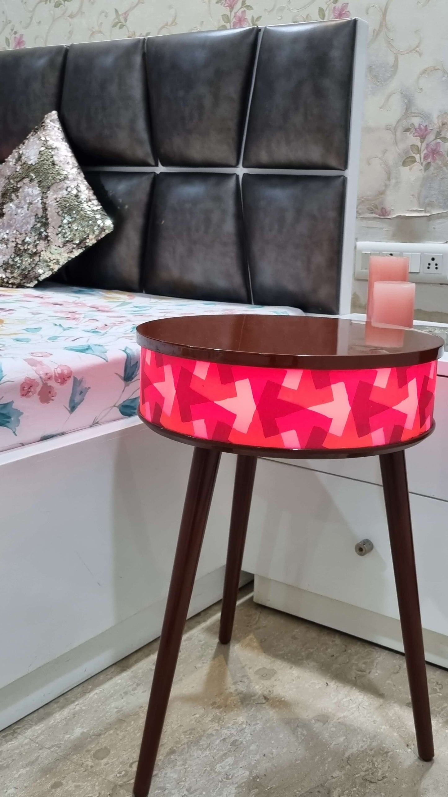 MARS Bluetooth Speaker Table with LED Lights